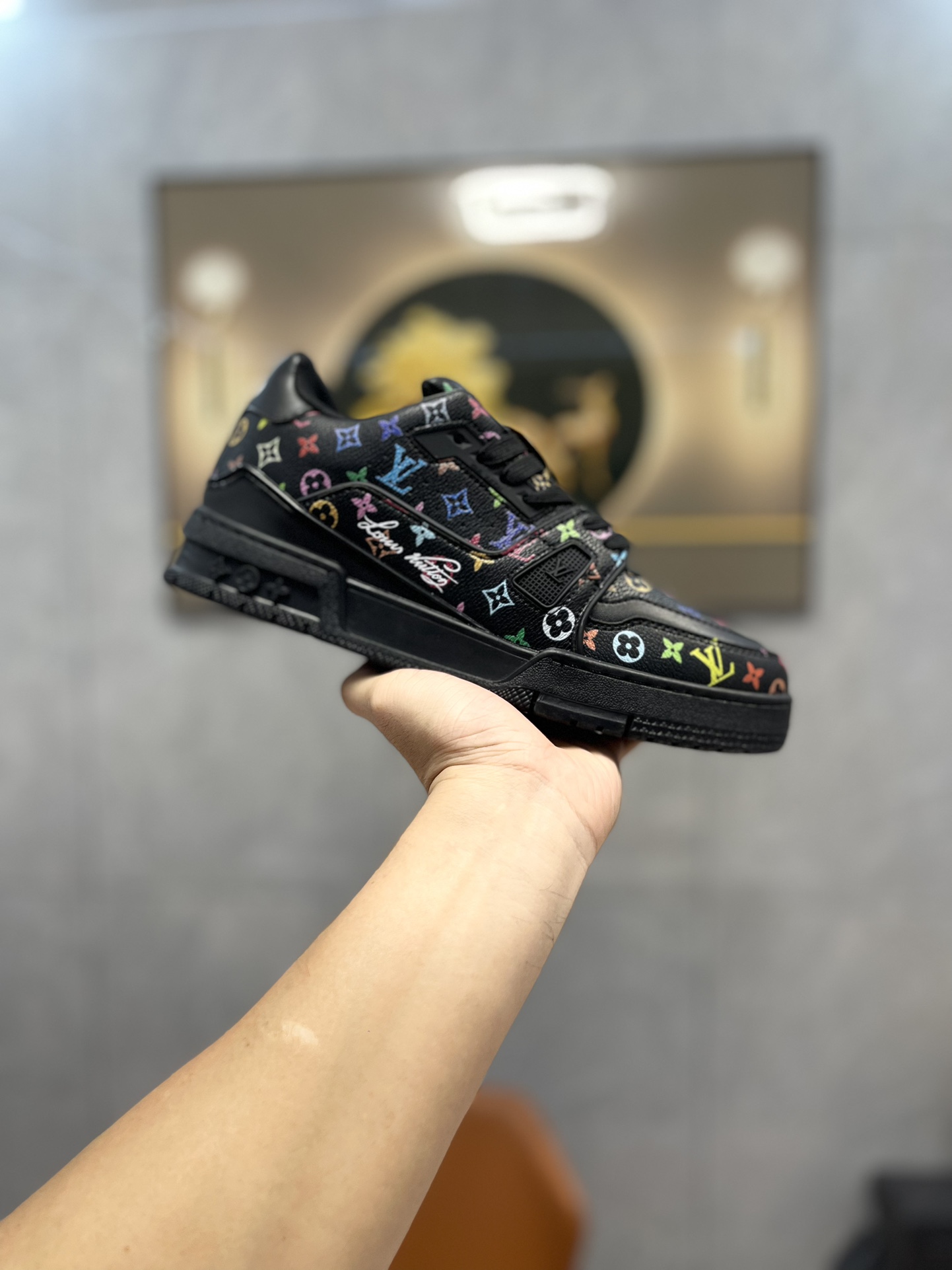 空胶头层K G版•Lv空胶头层 空胶工艺展现品质.Louis Vuitton 路易威登 Trainer 驴牌时装走秀运动鞋-911市场